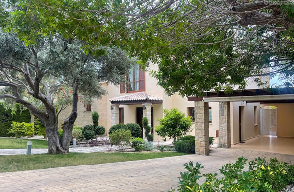 Golf villa for long term rent in Aphrodite Hills Resort | Taysmond Golf Resort real estate in Cyprus Thumb