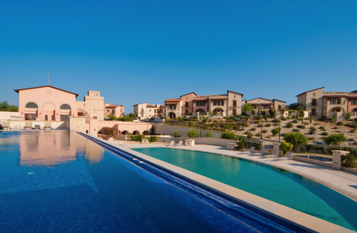 Аренда квартиры с 2 спальнями в Aphrodite Hills Resort ID-R46 | Недвижимость на Кипре Thumb