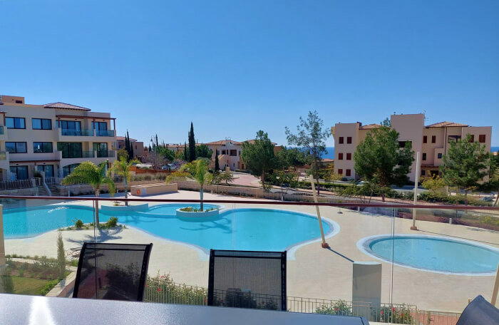 Аренда квартиры с 3 спальнями в Aphrodite Hills, ID-R43 | Кипр долгосрочная аренда Thumb