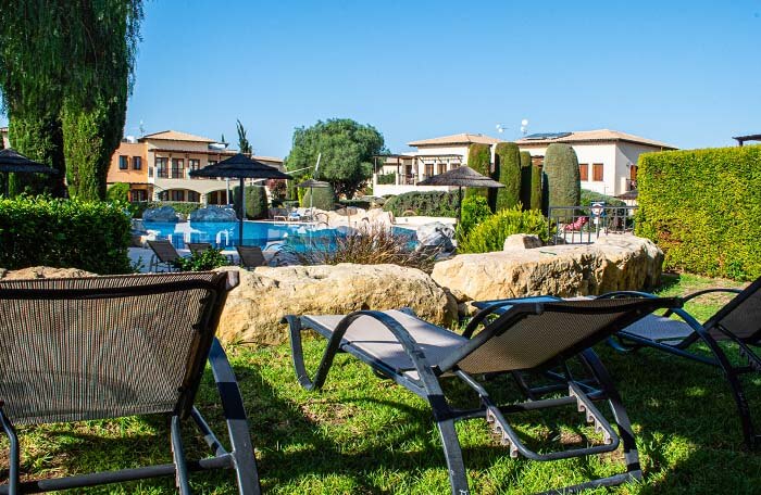 Аренда гольф квартиры в Aphrodite Hills | Агентство недвижимости на Кипре Taysmond Thumb